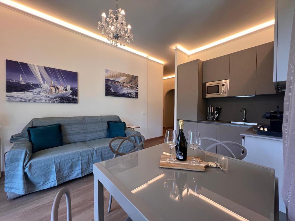 Val Di Sole 19-Iii Piano- Vista Mare- Vista Collina-Wifi 100Mg-Aria Condizionata In Tutte Le Stanze -L'Appartamento E' Stato Completamente Rinnovato Nel 2023 Ραπάλο Εξωτερικό φωτογραφία